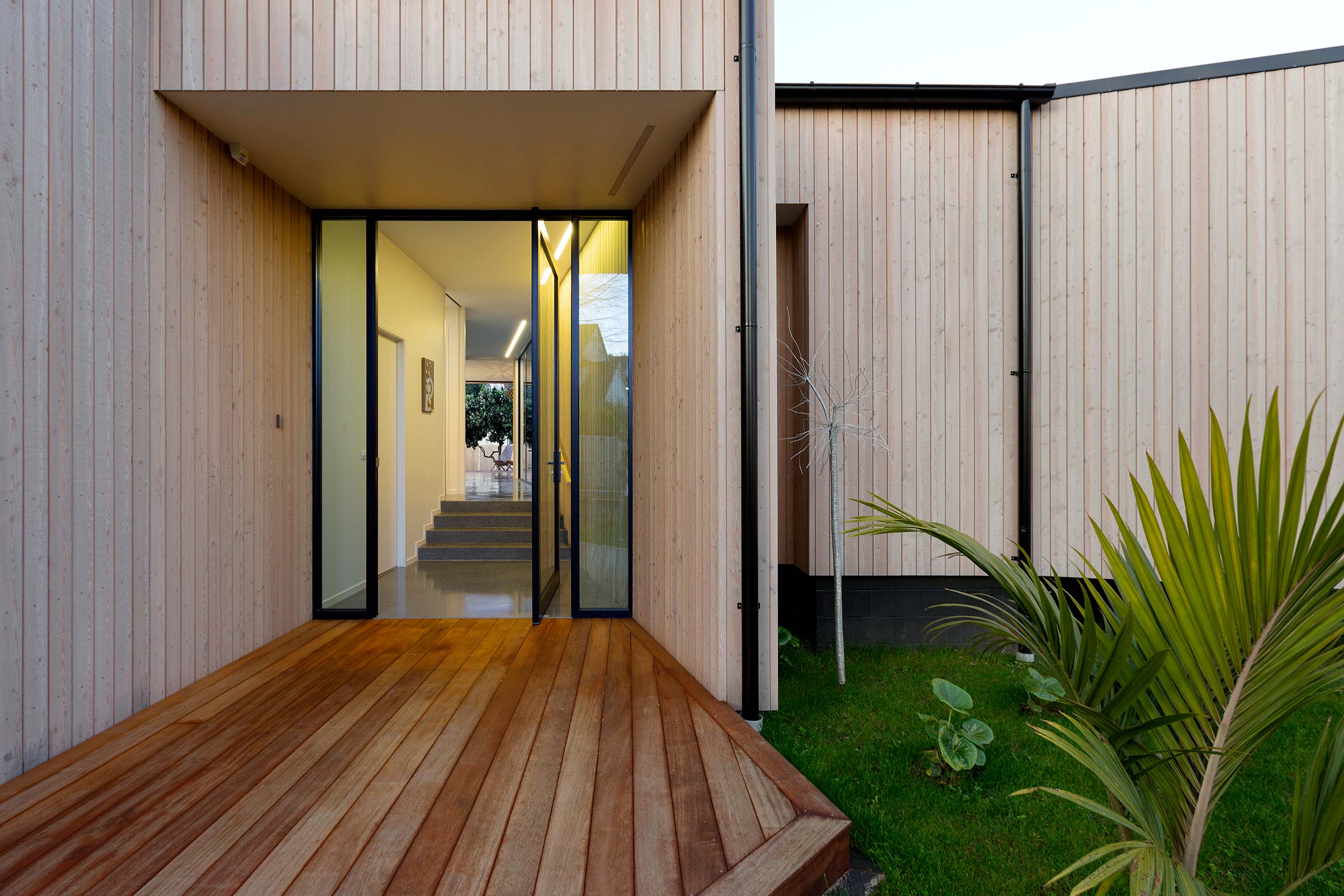 3 Best Products for Kwila Maintenance in New Zealand